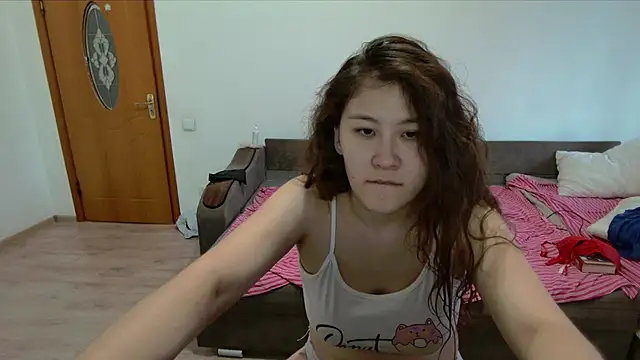 Snapshot of Riz_girl chatting on October 26, 10:54 am Riz girl online show from October 26, 10:54 am