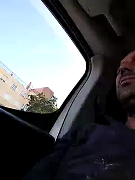 Snapshot of juandi21cm chatting on January 21, 2:48 pm juandi21cm online show from January 21, 2:48 pm