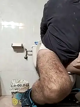 Snapshot of juandi21cm chatting on February 1, 5:49 am juandi21cm online show from February 1, 5:49 am