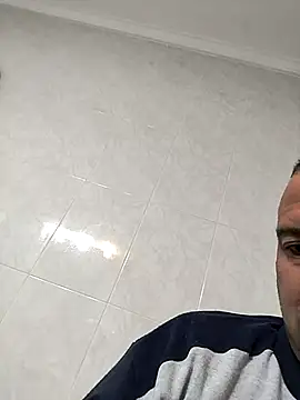 Snapshot of juandi21cm chatting on March 1, 7:30 am juandi21cm online show from March 1, 7:30 am