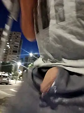 Snapshot of juandi21cm chatting on September 11, 5:18 am juandi21cm online show from September 11, 5:18 am