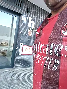 Snapshot of juandi21cm chatting on September 15, 2:17 pm juandi21cm online show from September 15, 2:17 pm