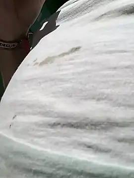 Snapshot of juandi21cm chatting on October 1, 2:01 pm juandi21cm online show from October 1, 2:01 pm