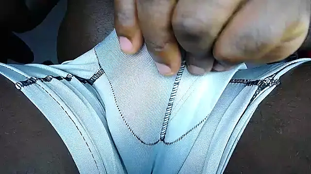 MAXJONES 2 online show from May 23, 4:44 pm