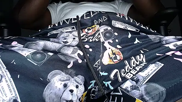 MAXJONES 2 online show from July 15, 11:21 pm