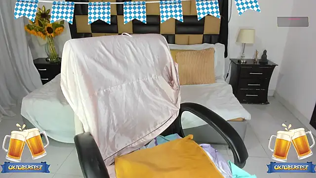 BarbieKano online show from September 24, 11:30 pm