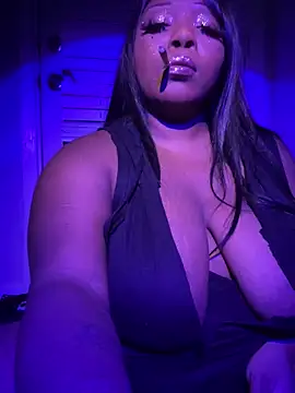 NikkiNoelanii online show from February 6, 6:07 am