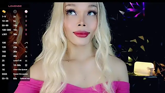 Snapshot of sugar_bbyxx chatting on October 15, 4:12 am sugar bbyxx online show from October 15, 4:12 am