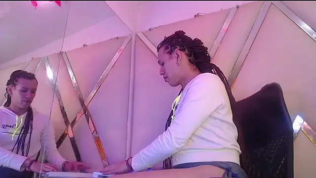 StefyFerrer online show from November 28, 2:03 am