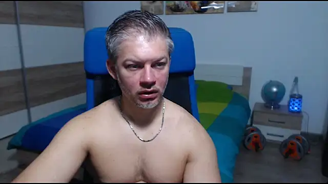 RobbyShawz online show from October 23, 4:34 am