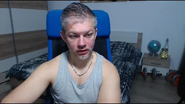 RobbyShawz online show from November 13, 5:50 am