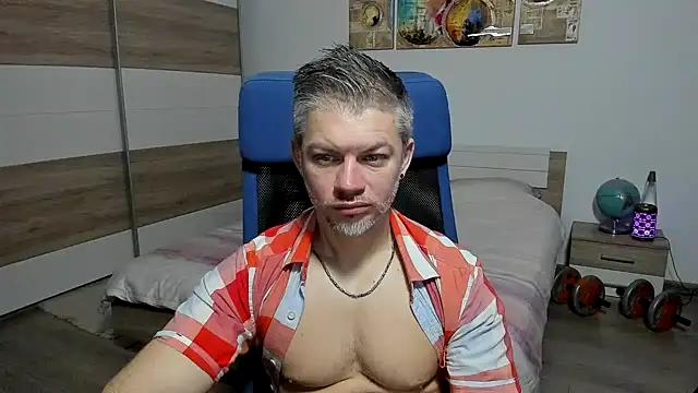 RobbyShawz online show from February 12, 4:51 am