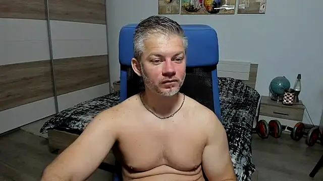 Snapshot of RobbyShawz chatting on June 29, 4:08 am RobbyShawz online show from June 29, 4:08 am