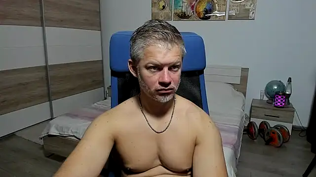 Snapshot of RobbyShawz chatting on July 20, 4:27 am RobbyShawz online show from July 20, 4:27 am