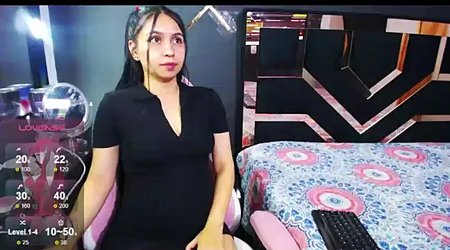 Snapshot of Lorena__ chatting on February 12, 3:07 am Lorena online show from February 12, 3:07 am