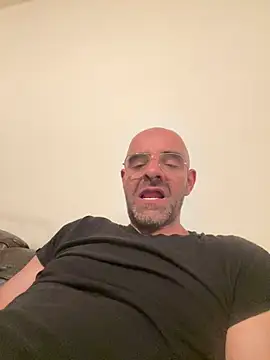 slim1976006 online show from June 7, 1:10 am