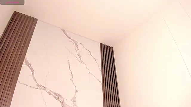 Rianamanson online show from November 14, 6:01 am