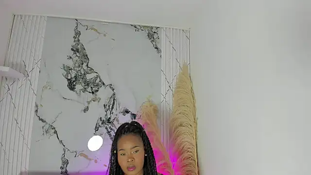 Rianamanson online show from May 3, 5:02 am