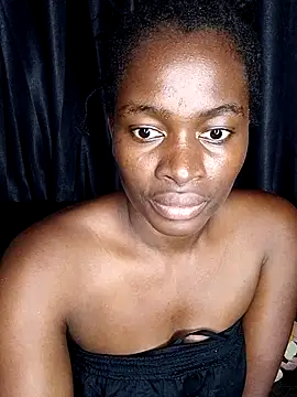 Snapshot of _cutemelania chatting on February 12, 9:01 pm  cutemelania online show from February 12, 9:01 pm