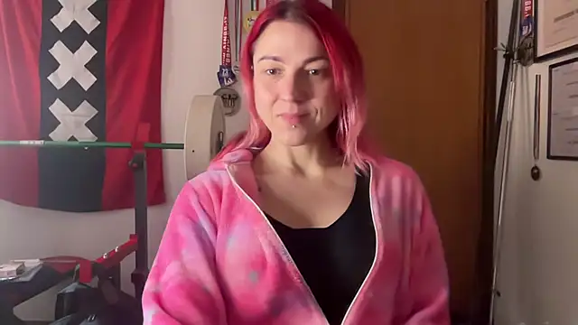 Nikky Divine online show from January 11, 8:11 am