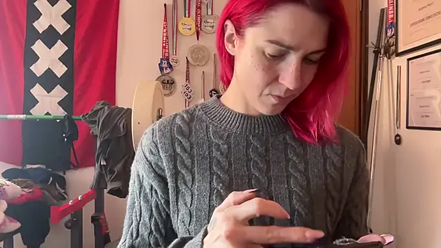 Nikky Divine online show from January 24, 9:17 am