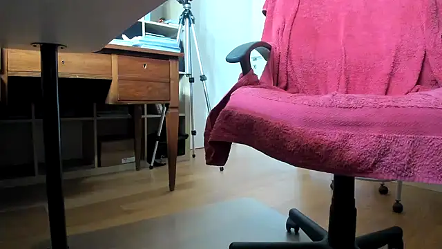 Snapshot of leccaleccafiga chatting on March 5, 8:43 am leccaleccafiga online show from March 5, 8:43 am