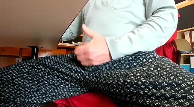 Snapshot of leccaleccafiga chatting on March 10, 7:42 am leccaleccafiga online show from March 10, 7:42 am