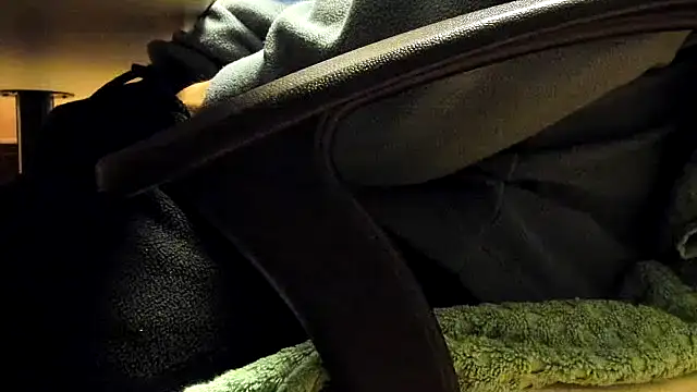 Snapshot of leccaleccafiga chatting on February 3, 8:30 am leccaleccafiga online show from February 3, 8:30 am