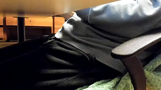 Snapshot of leccaleccafiga chatting on February 22, 5:44 pm leccaleccafiga online show from February 22, 5:44 pm