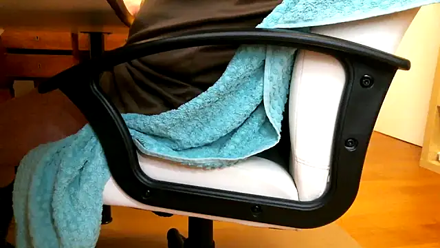 Snapshot of leccaleccafiga chatting on March 14, 11:26 am leccaleccafiga online show from March 14, 11:26 am