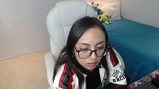 Gabi morales online show from February 8, 5:08 am