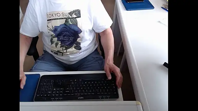 dutchpornking online show from June 8, 6:36 am