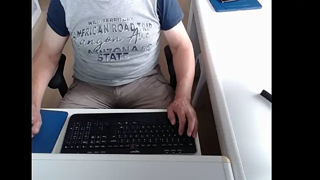 dutchpornking online show from July 23, 6:11 am