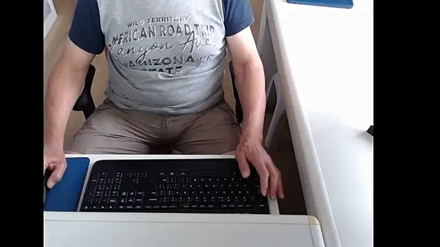 dutchpornking online show from July 27, 6:09 am
