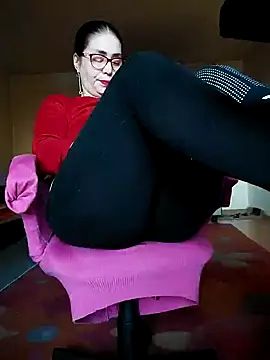 Chriss Tinaa online show from January 29, 6:33 am