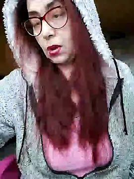 Chriss Tinaa online show from February 8, 6:33 am