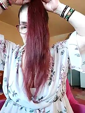 Chriss Tinaa online show from March 10, 5:54 am