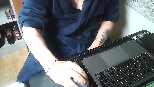 Snapshot of DUDURA@xh chatting on March 19, 7:23 am DUDURAxh online show from March 19, 7:23 am