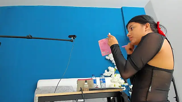 Snapshot of letty_straus chatting on July 24, 11:08 am letty straus online show from July 24, 11:08 am