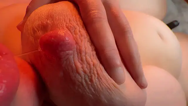 bigirl1979 online show from August 9, 2:11 pm