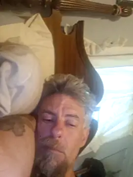 19JaSon83 online show from August 3, 2:22 pm