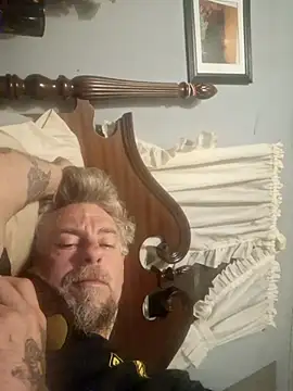 19JaSon83 online show from August 4, 2:26 am
