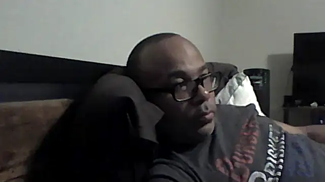 dababyboii online show from April 10, 7:13 am