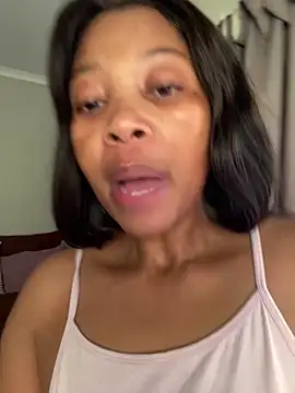 Snapshot of cherrybabe76 chatting on February 24, 3:53 pm cherrybabe76 online show from February 24, 3:53 pm