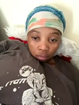 Snapshot of cherrybabe76 chatting on November 30, 4:44 pm cherrybabe76 online show from November 30, 4:44 pm