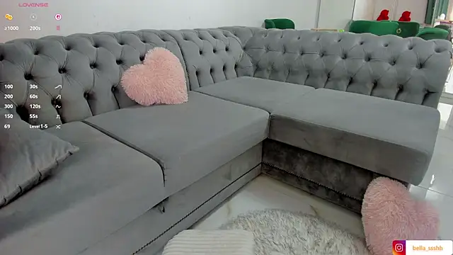 Snapshot of Arabian_beauty chatting on March 20, 9:15 am Arabian beauty online show from March 20, 9:15 am