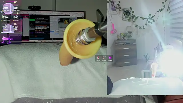 sofi velez online show from December 22, 4:59 pm