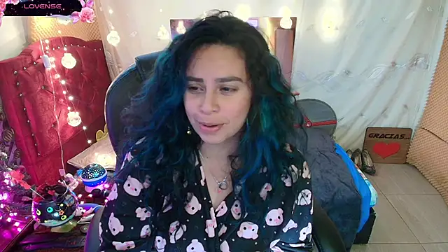 elektra 32 online show from December 21, 10:28 am