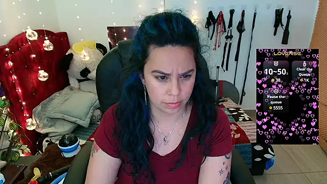 elektra 32 online show from February 13, 7:24 am