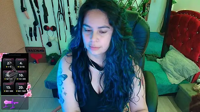 elektra 32 online show from September 19, 6:15 am